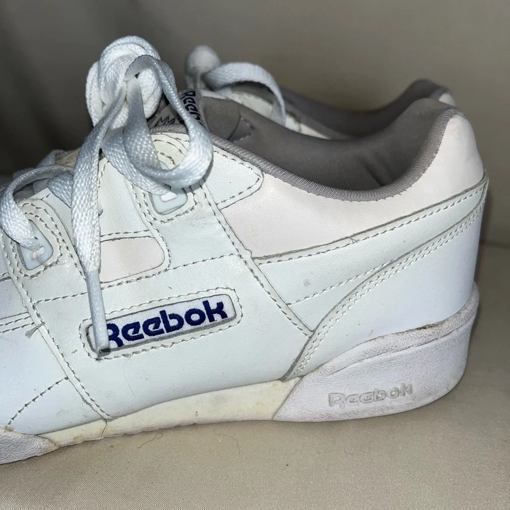 Reebok White and Blue Sneakers